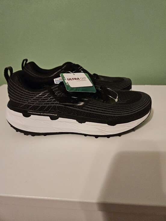Skechers Shoes - Skechers Ultra GO Relaxed Cushion Golf Shoe